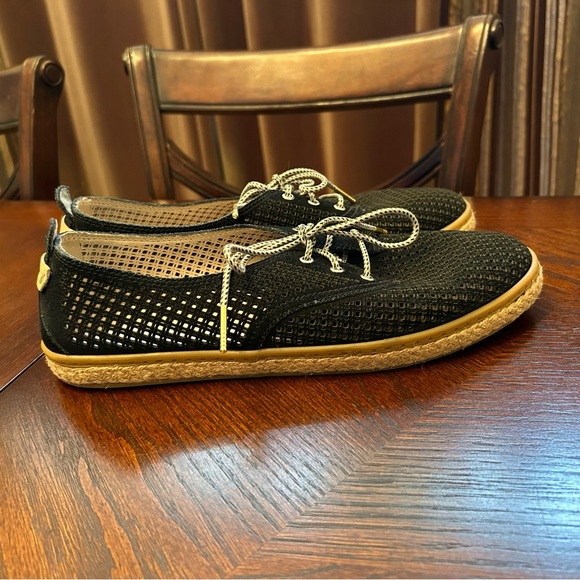 Cole Haan Grand OS Women's Lightweight Lace Up Sneaker Pinch Classic Size 9.5 - Picture 3 of 8